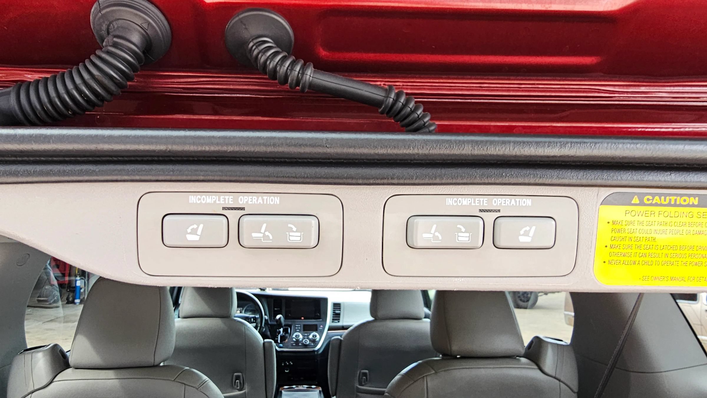 Used 2015 Toyota Sienna Limited Premium FWD image 10