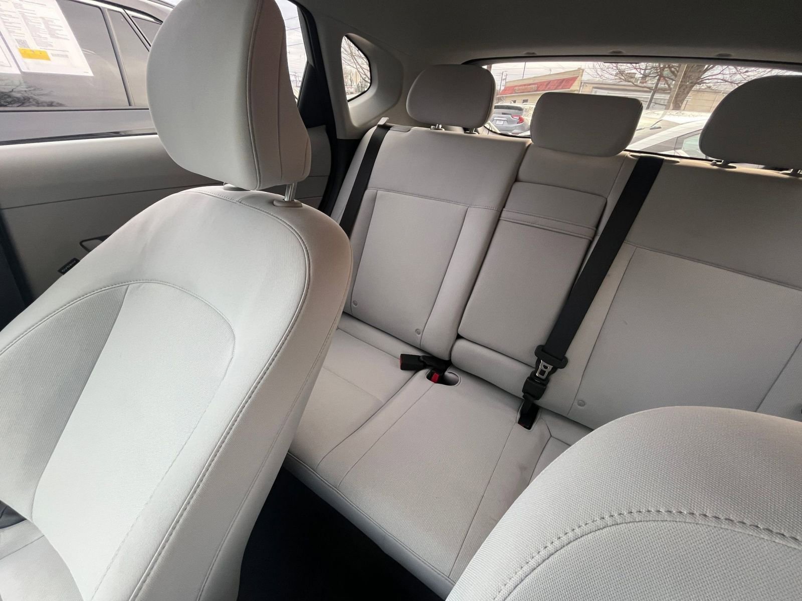 Used 2025 Hyundai Kona SEL image 33