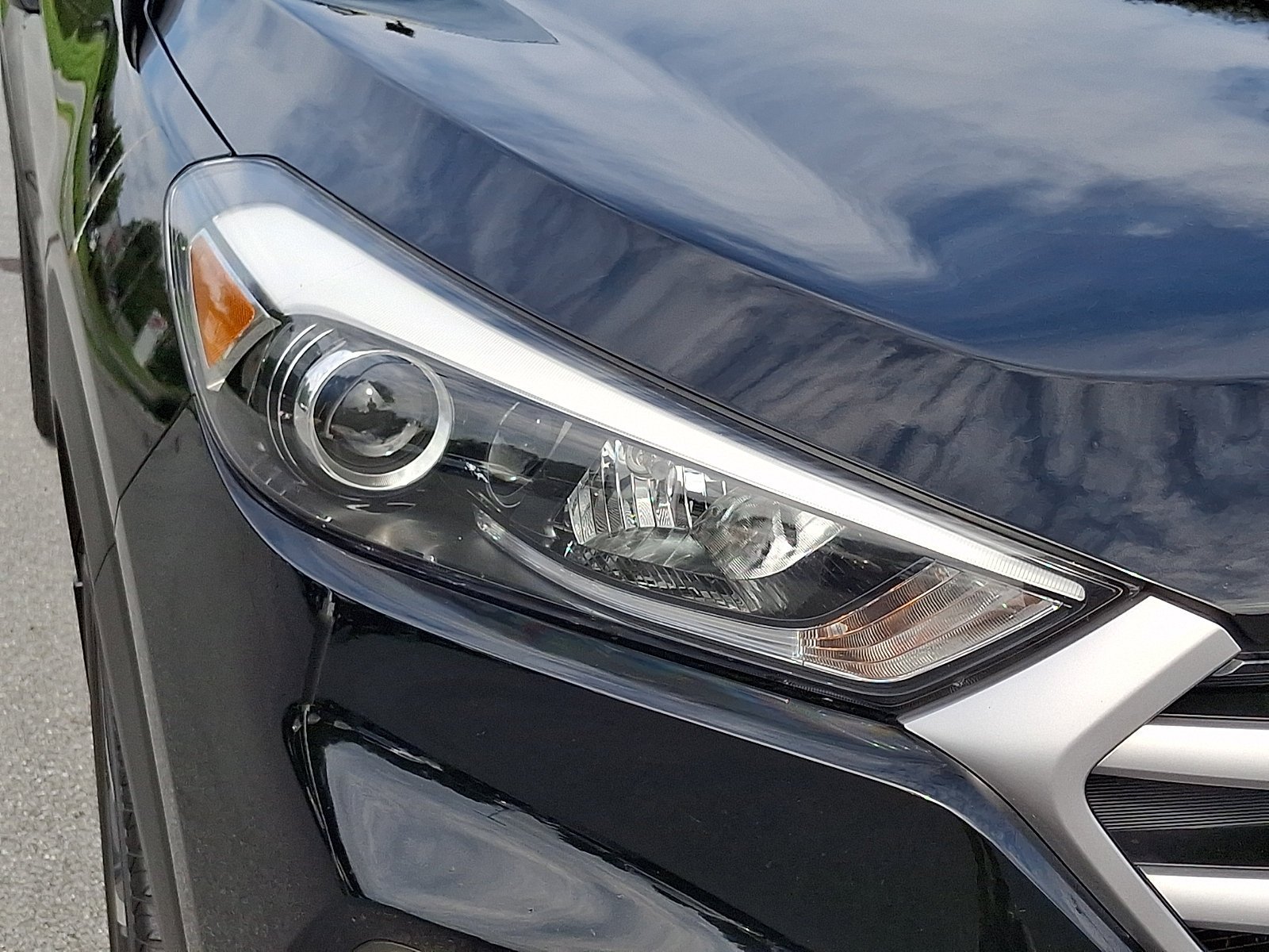 Used 2017 Hyundai Tucson Sport AWD/4WD image 10