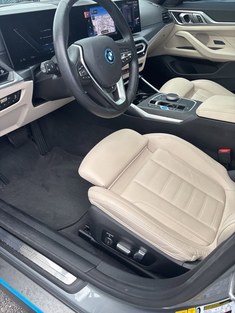 Used 2023 BMW i4 eDrive35 w/ Premium Package image 4