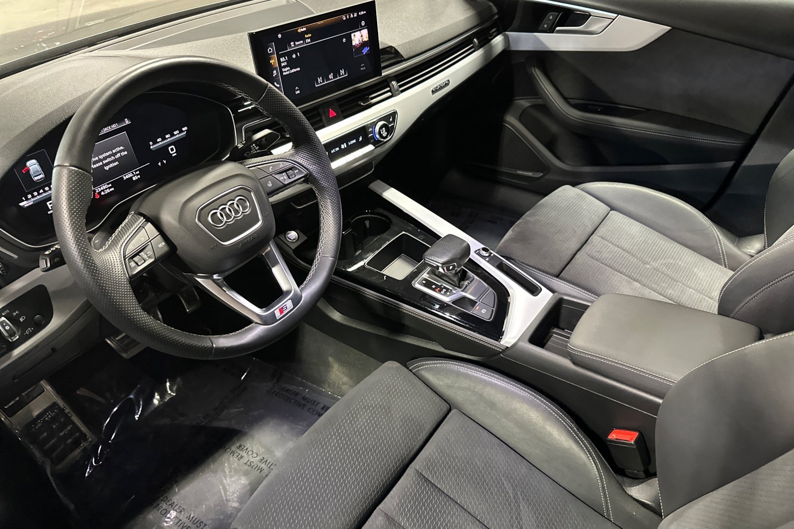 Used 2023 Audi A4 2.0T Premium Plus w/ Premium Plus Package AWD/4WD image 9
