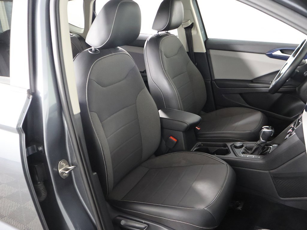 Used 2022 Volkswagen Taos SE image 28