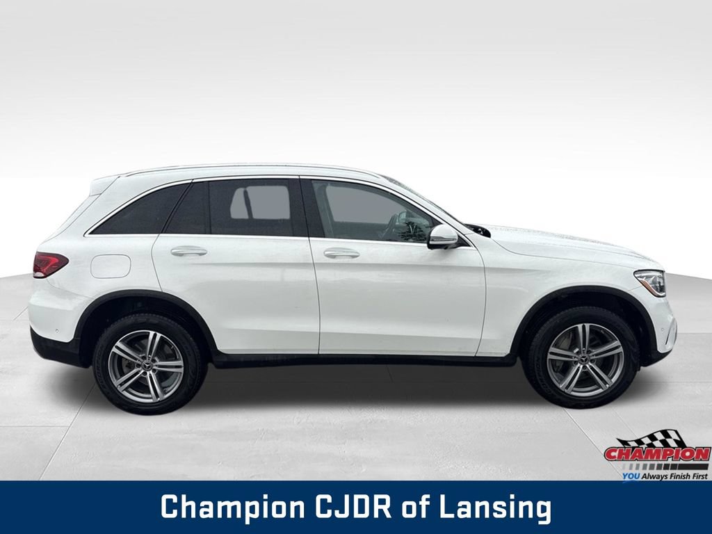 Used 2022 Mercedes-Benz GLC 300 4MATIC image 7