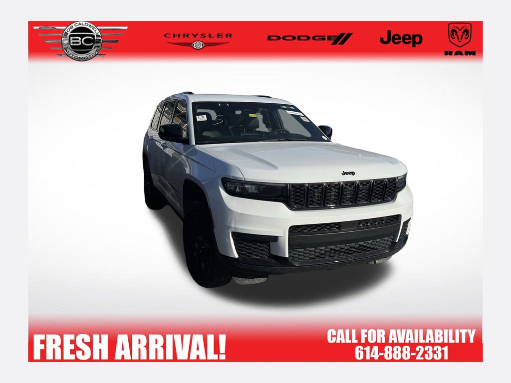 Used 2024 Jeep Grand Cherokee L Laredo image 1