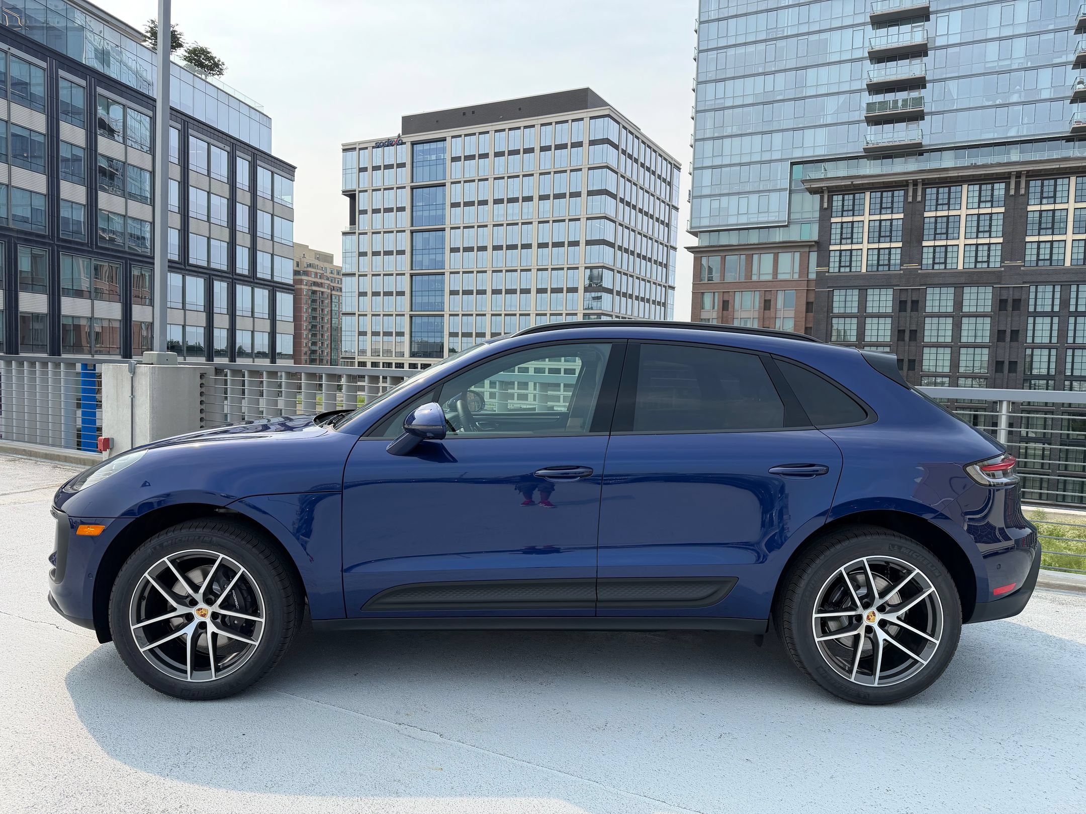 New 2026 Porsche Macan AWD/4WD image 2