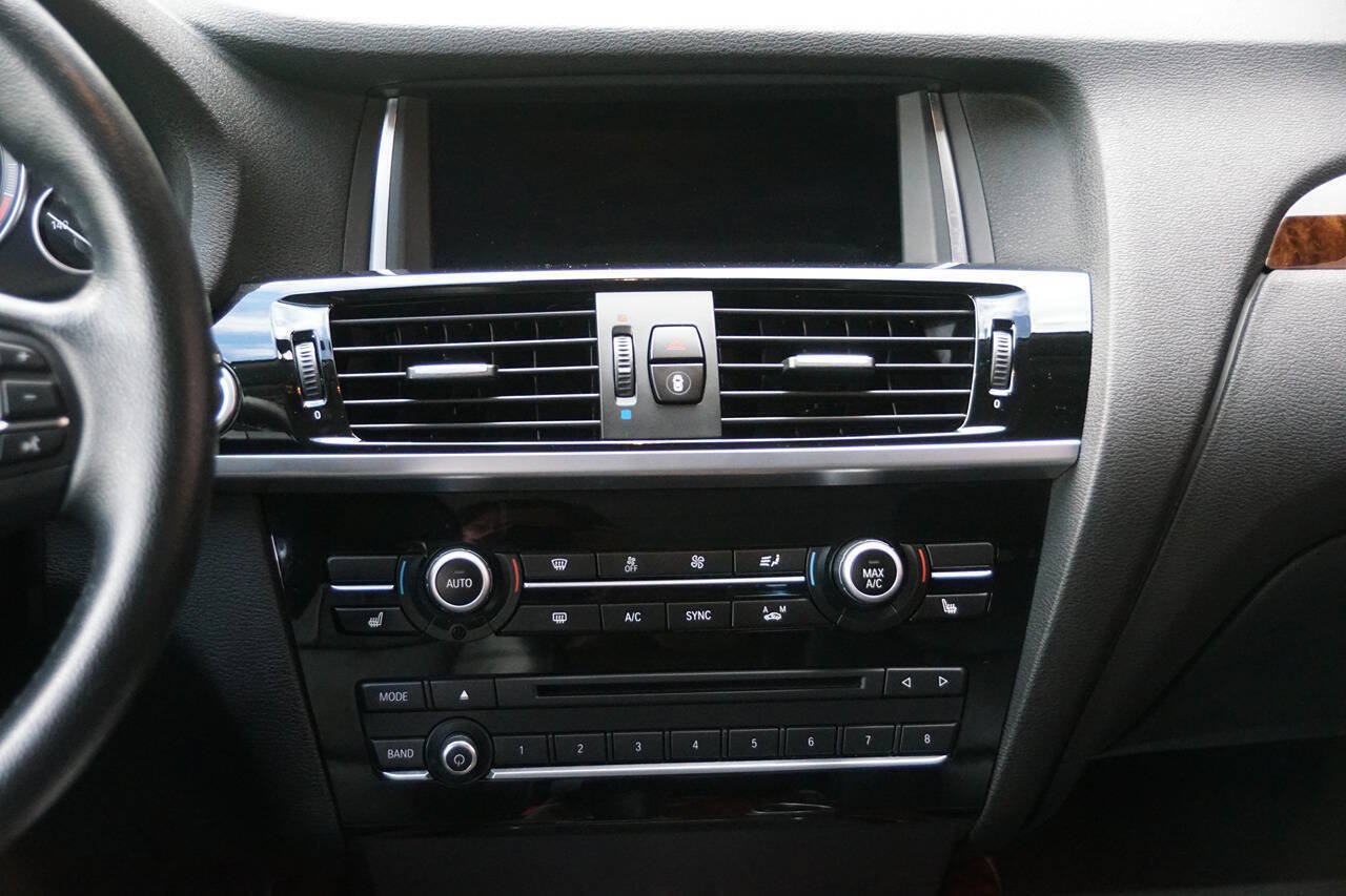 Used 2016 BMW X3 xDrive28i AWD/4WD image 36