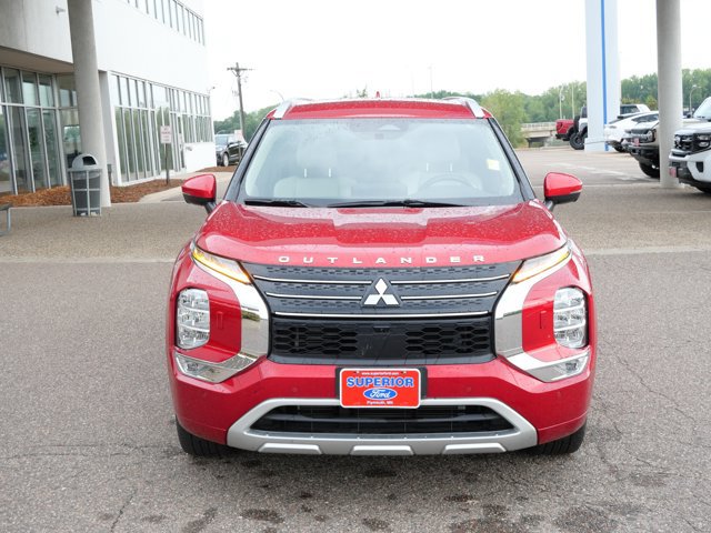 Used 2024 Mitsubishi Outlander SEL AWD/4WD image 2