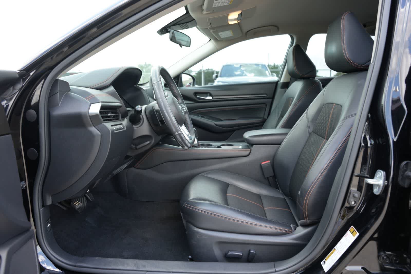 Used 2020 Nissan Altima 2.5 SR FWD image 16