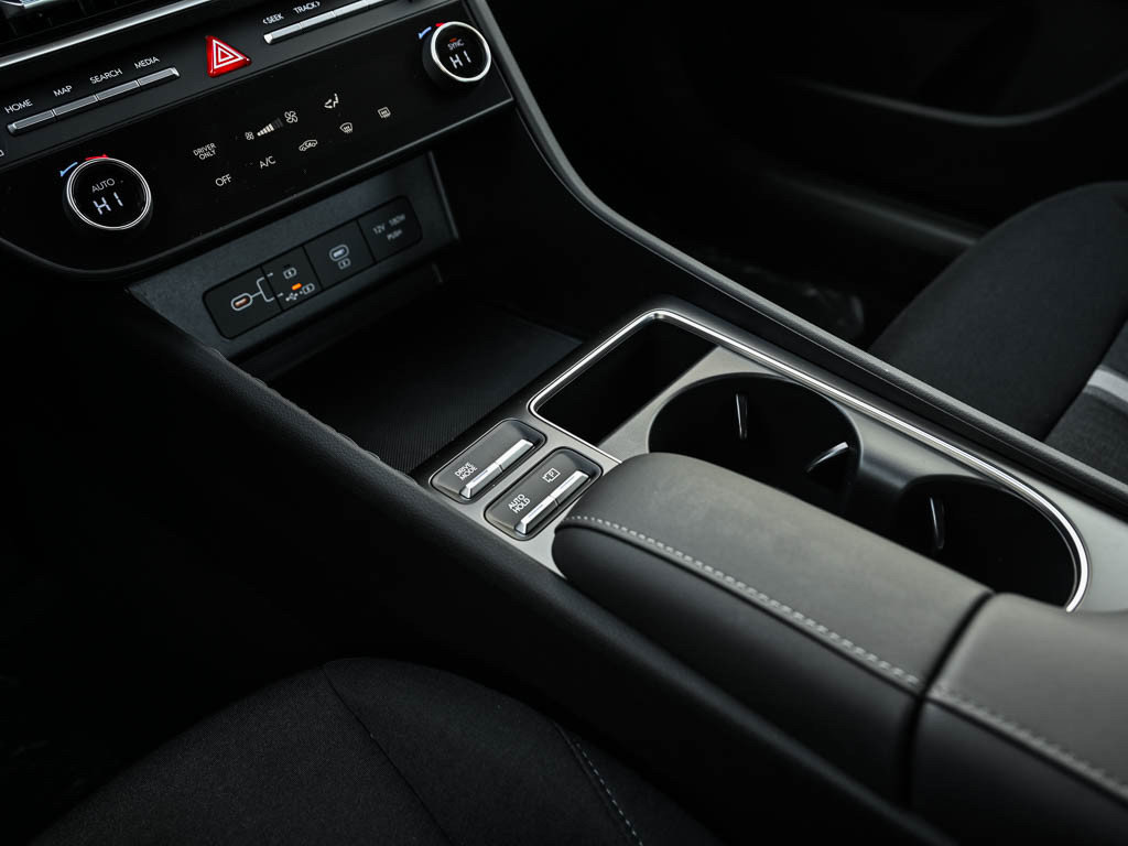 New 2026 Hyundai Sonata Blue FWD image 24