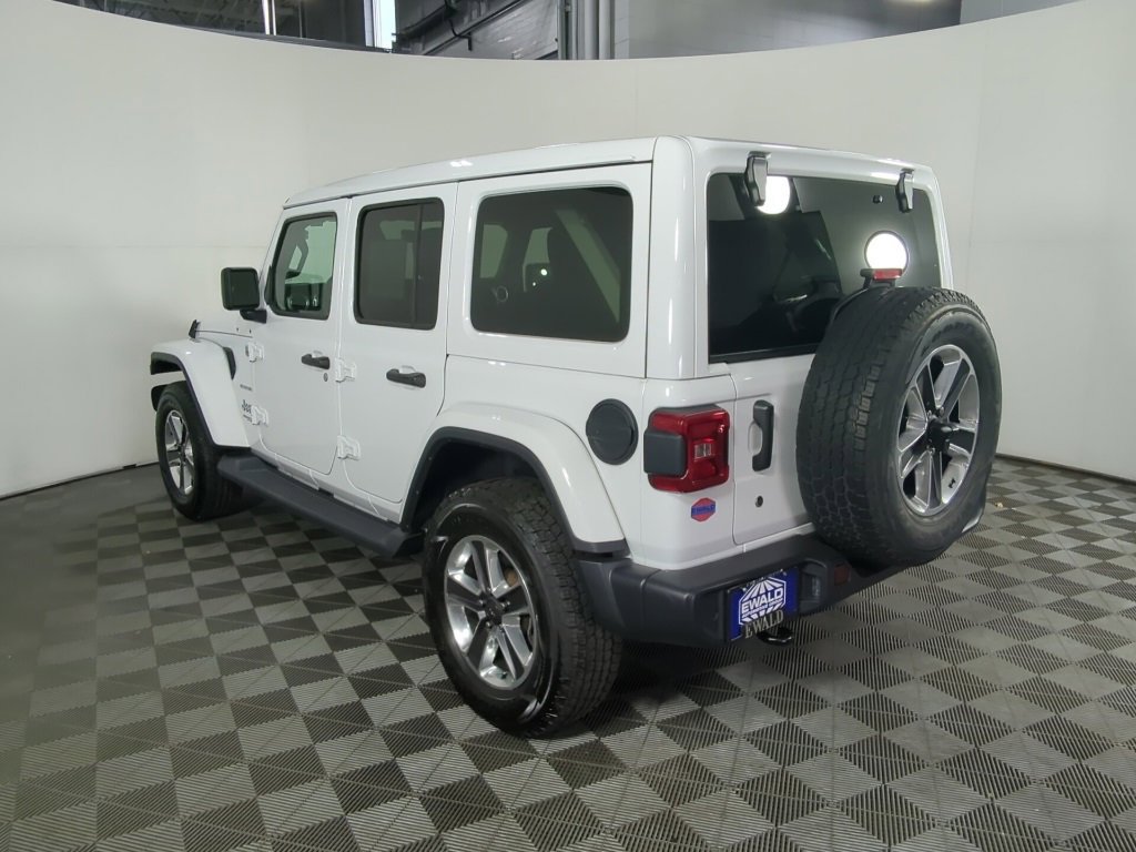 Used 2019 Jeep Wrangler Unlimited Sahara image 6