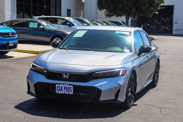 Used 2025 Honda Civic Sport image 5