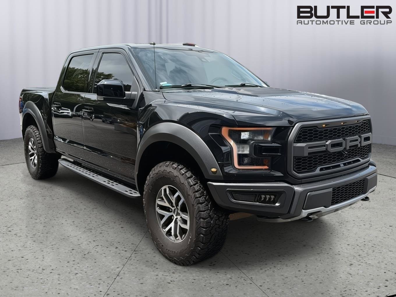 Used 2018 Ford F150 Raptor w/ Equipment Group 802A Luxury AWD/4WD image 8
