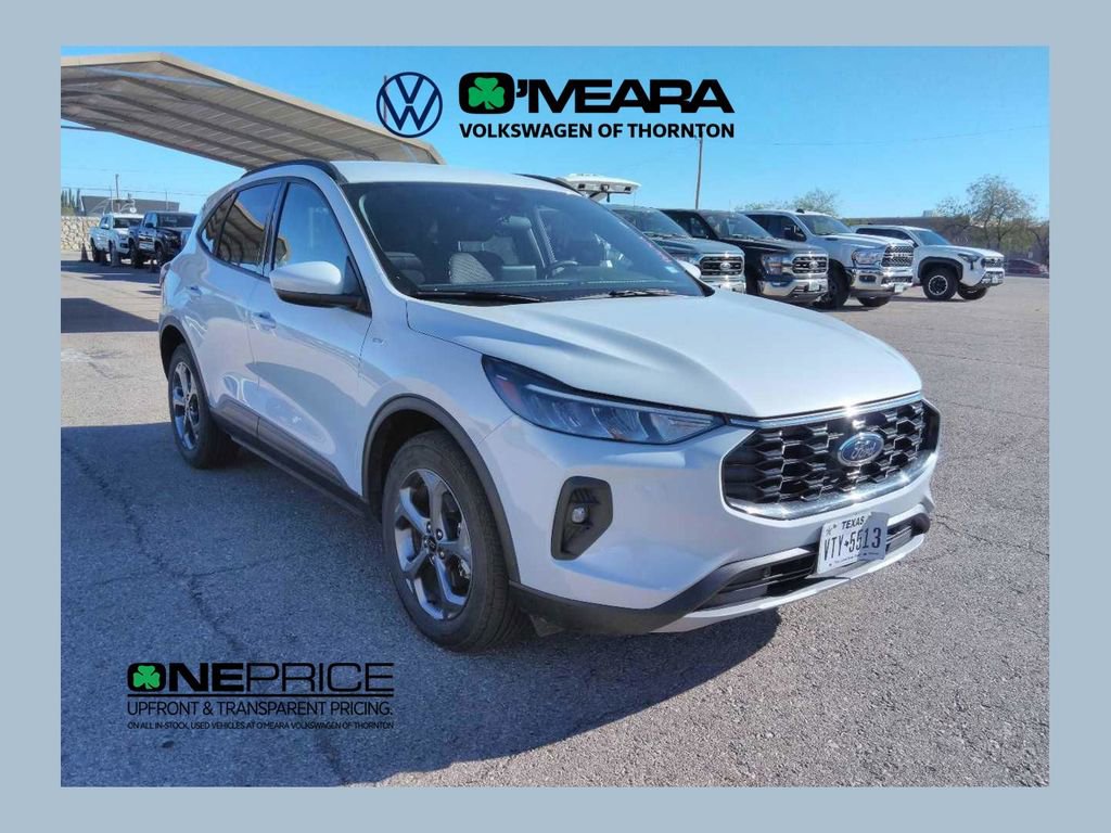 Used 2025 Ford Escape ST-Line Select image 1