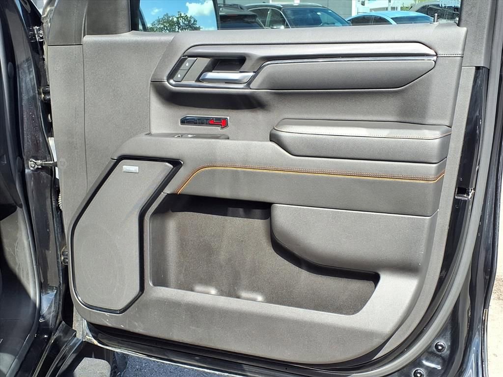 Used 2022 GMC Sierra 1500 AT4 w/ AT4 Premium Package image 12