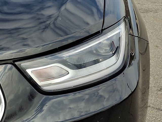 Used 2024 Chrysler Pacifica Touring-L image 9