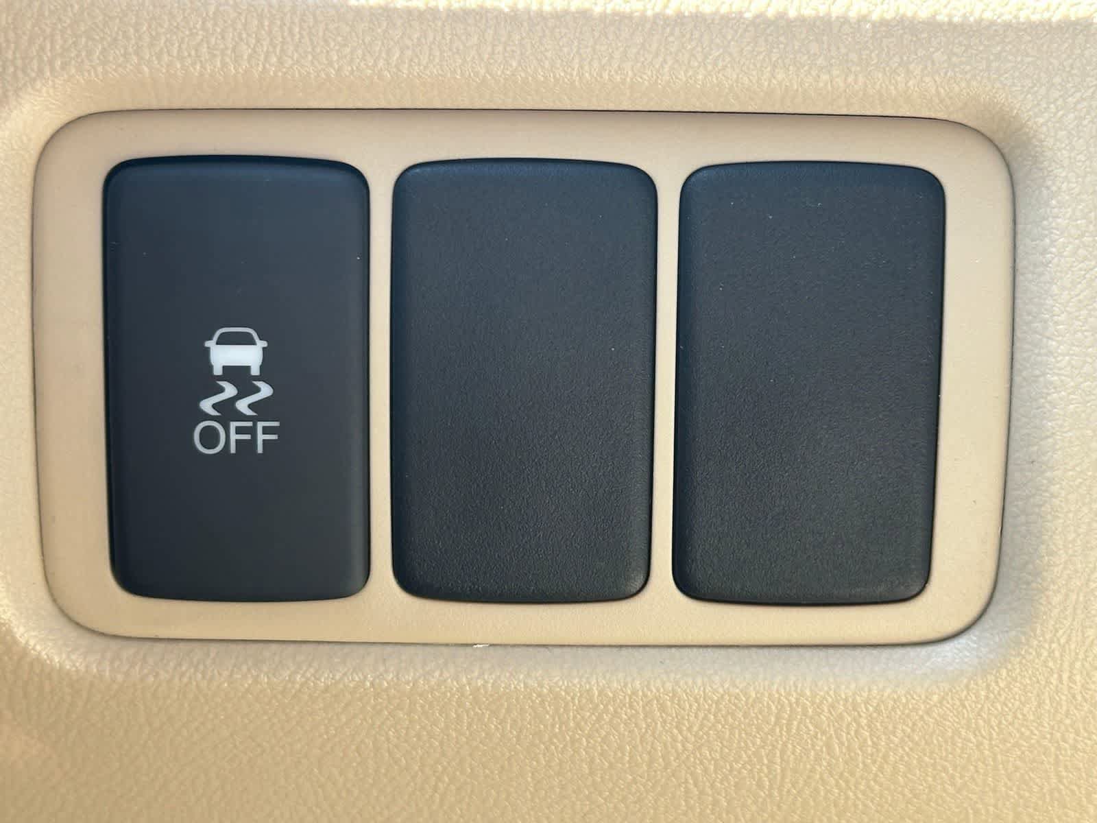 Used 2013 Acura TSX w/ Technology Package FWD image 25