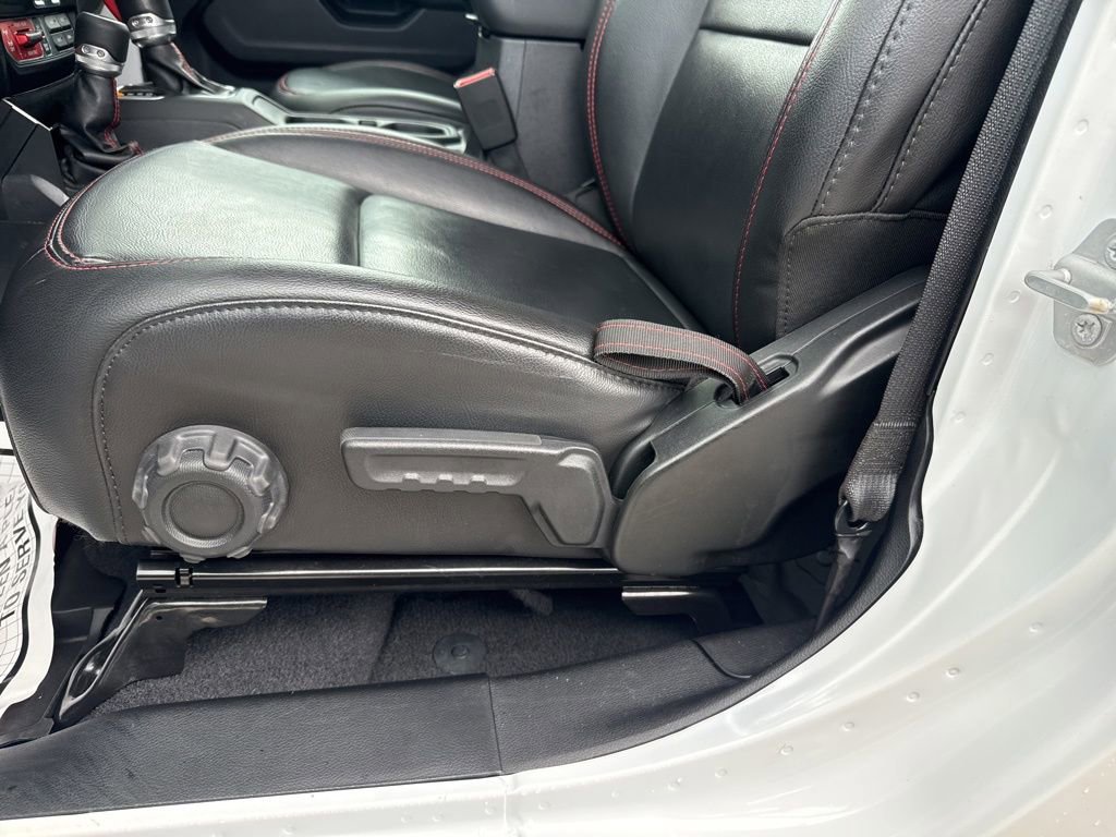 Used 2020 Jeep Gladiator Rubicon image 5