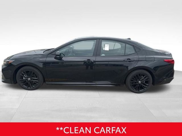 Used 2025 Toyota Camry SE FWD image 2