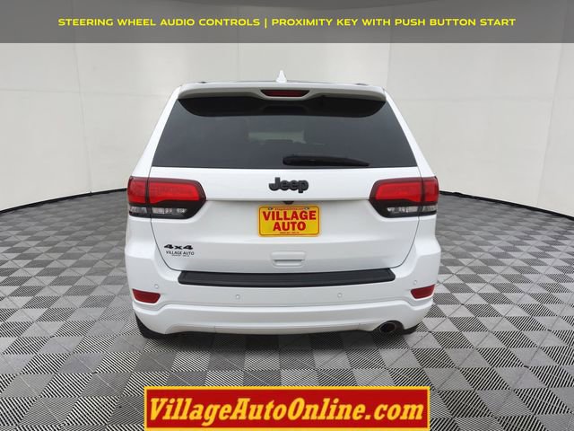 Used 2020 Jeep Grand Cherokee Altitude image 3