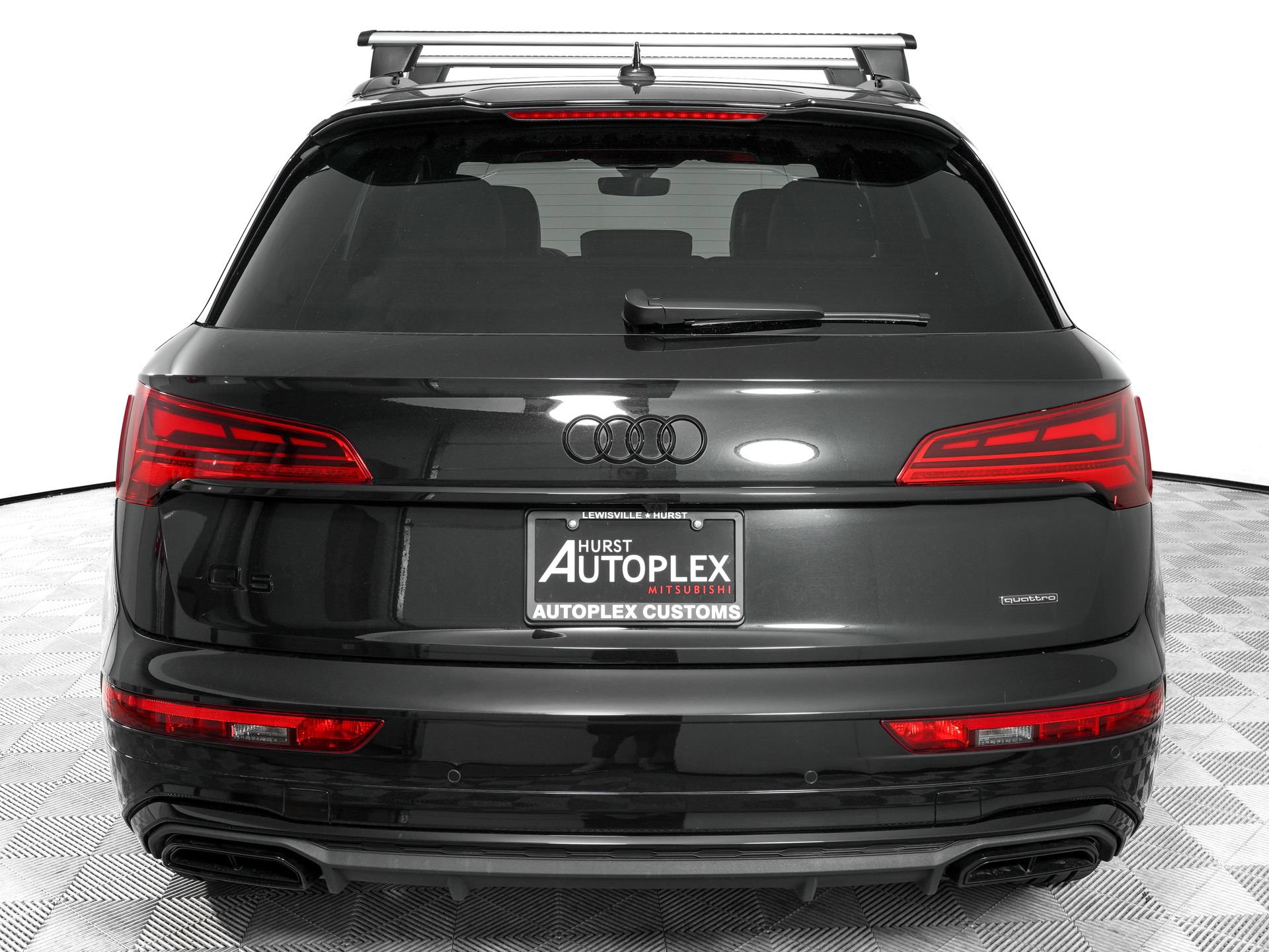 Used 2024 Audi Q5 2.0T Premium w/ Summer of Audi Package AWD/4WD image 5