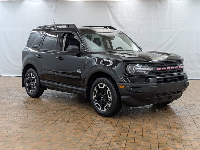 Certified 2024 Ford Bronco Sport Outer Banks AWD/4WD image 1