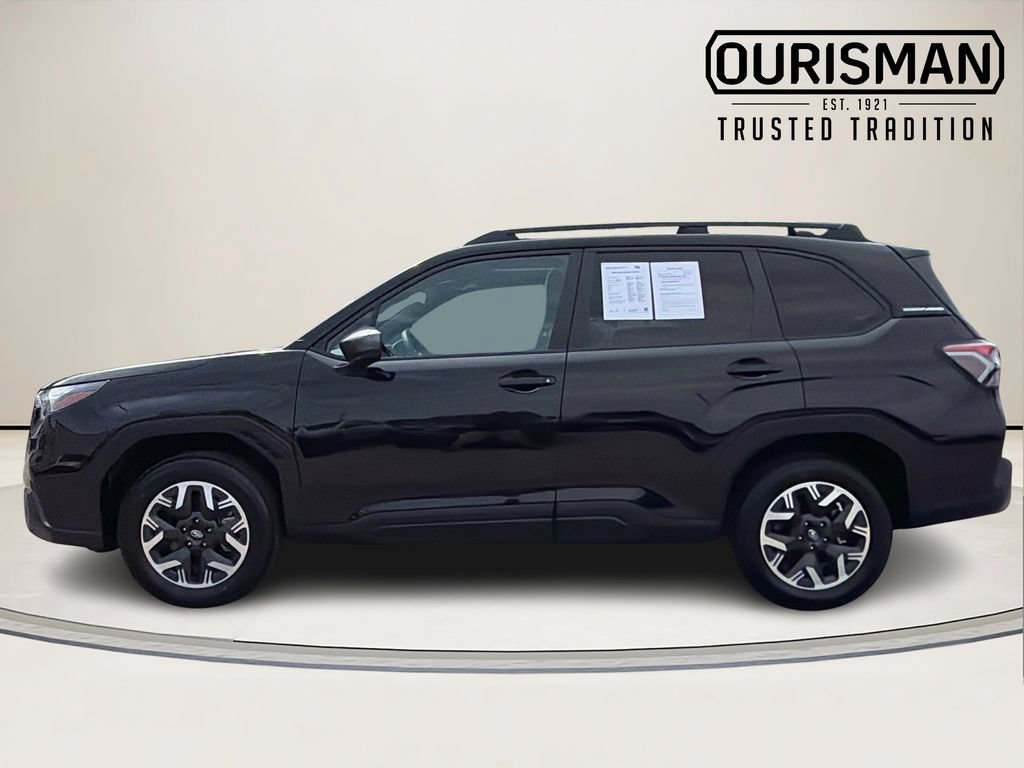 Used 2026 Subaru Forester Premium AWD/4WD image 3