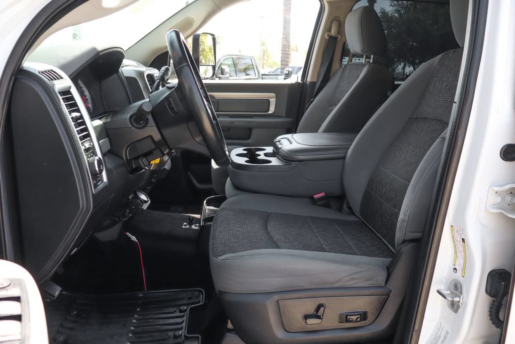 Used 2014 RAM 3500 Big Horn AWD/4WD image 20