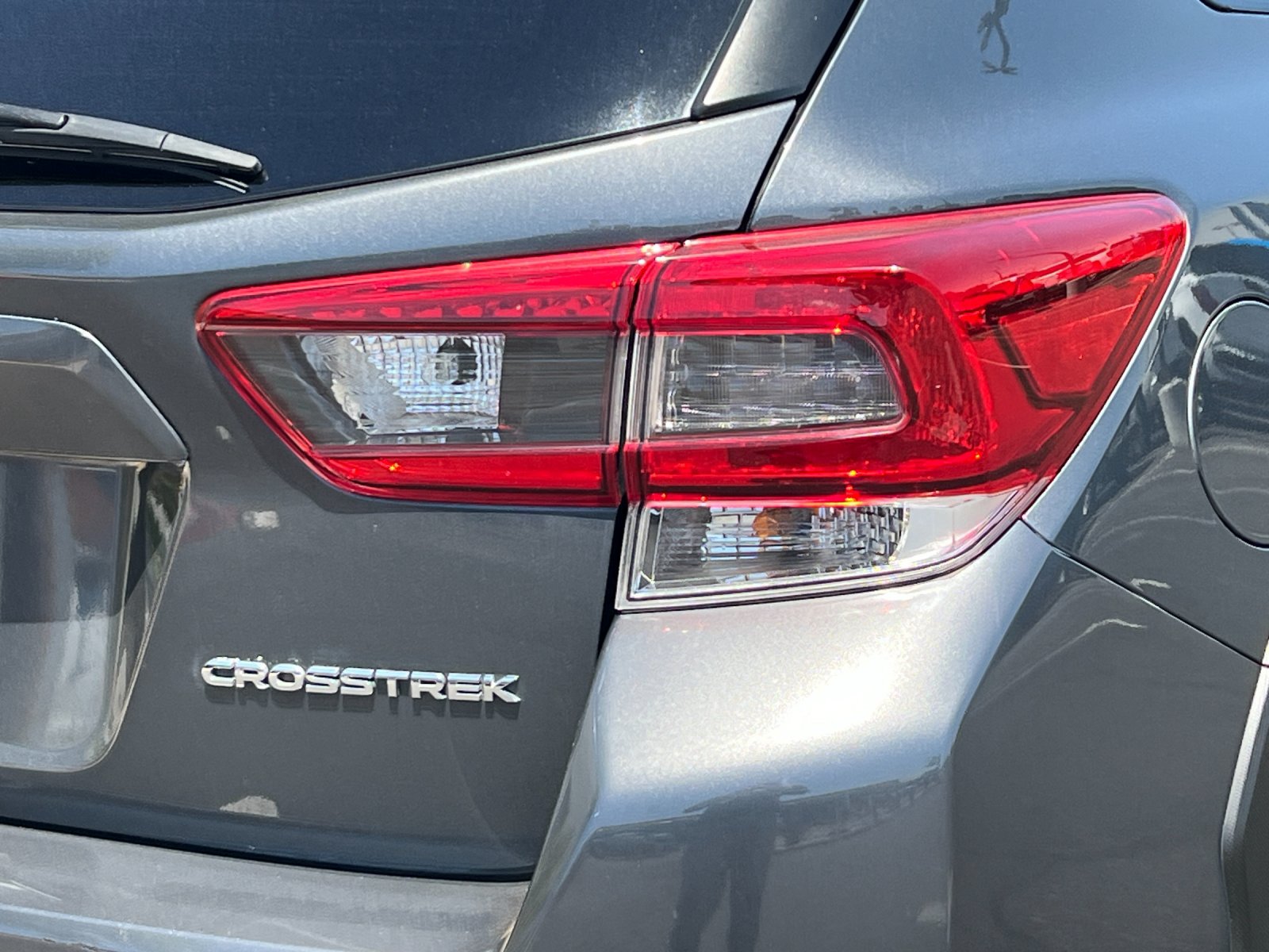 Used 2020 Subaru Crosstrek 2.0i Premium w/ Moonroof Package 2 AWD/4WD image 27