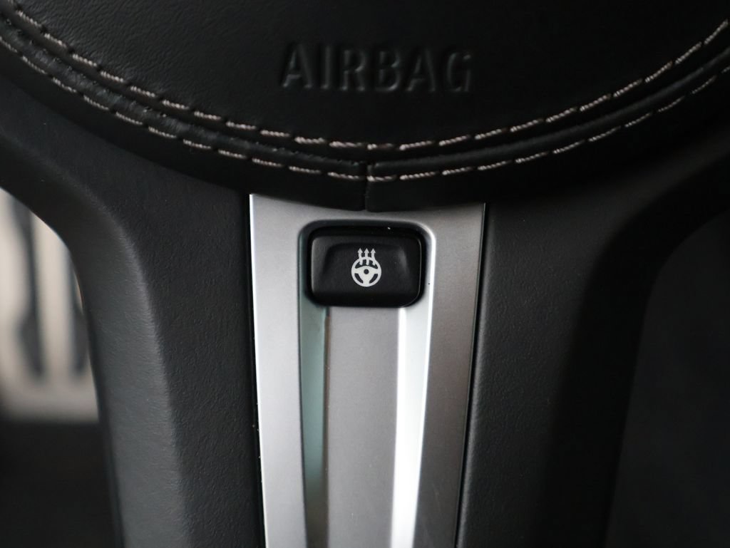Used 2022 BMW M850i xDrive Coupe AWD/4WD image 28