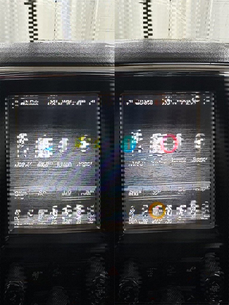 Used 2016 Jeep Grand Cherokee Limited w/ Trailer Tow Group IV image 27