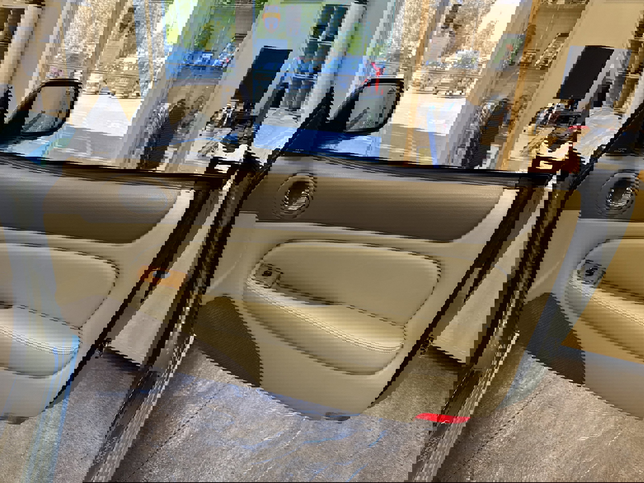 Used 2006 Jaguar XK8 Convertible image 21