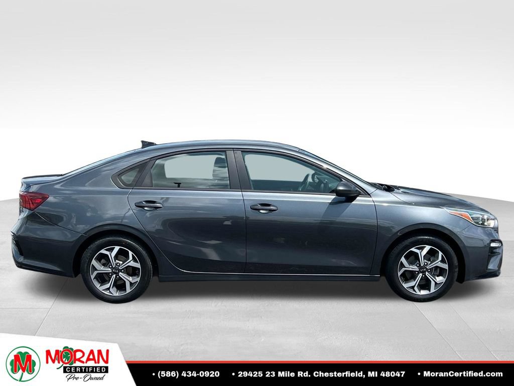 Used 2021 Kia Forte LXS FWD image 6