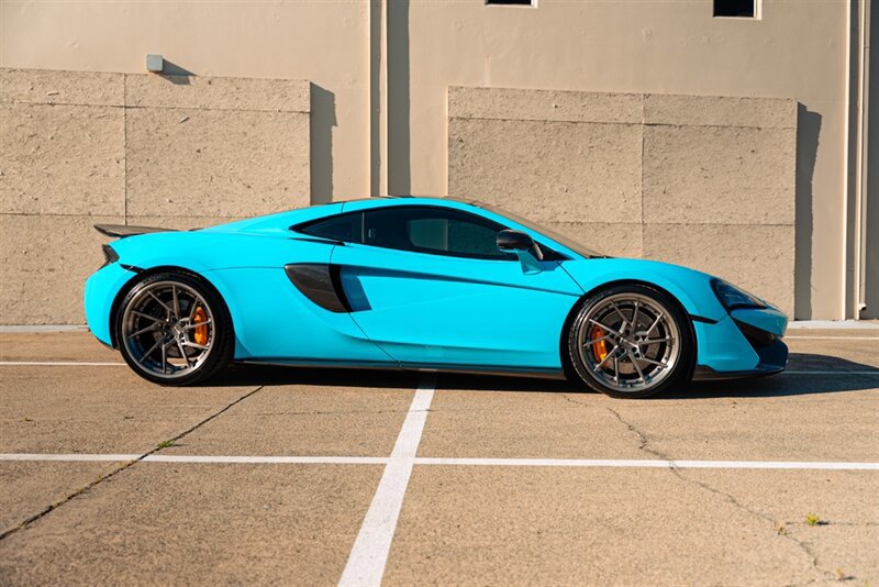 Used 2017 McLaren 570S RWD image 3