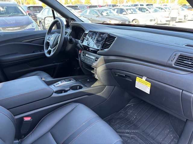 Certified 2025 Honda Ridgeline TrailSport image 25