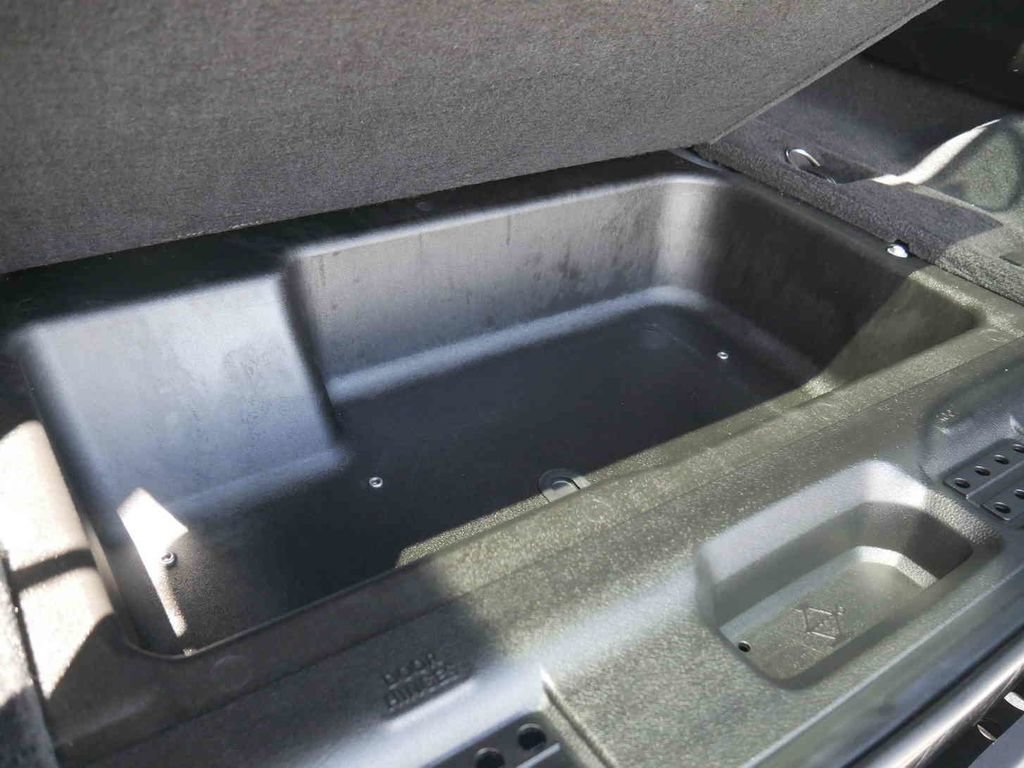 Used 2024 Jeep Wrangler Unlimited Rubicon AWD/4WD image 11
