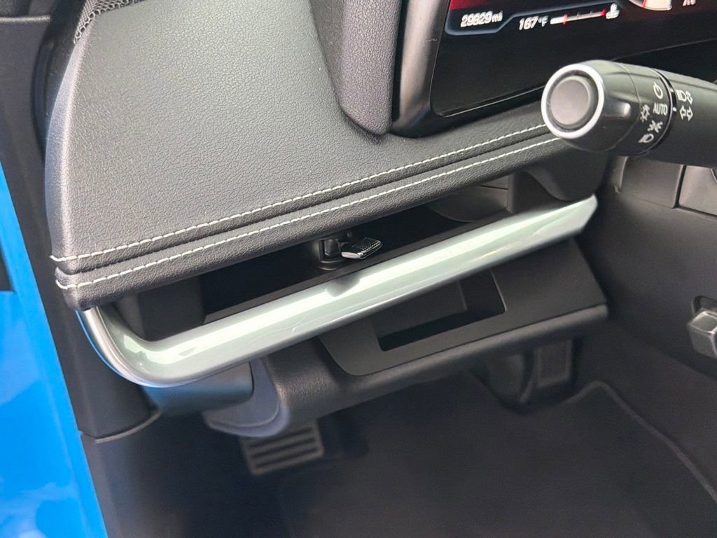 Used 2023 Chevrolet Corvette Stingray Coupe image 27