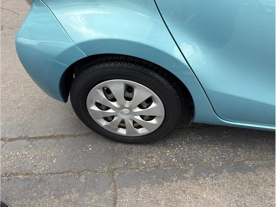 Used 2013 Toyota Prius C Three image 25