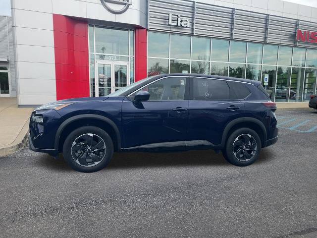 Certified 2026 Nissan Rogue SV AWD/4WD image 7