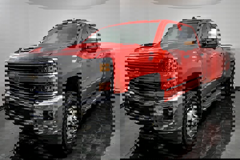 Used 2018 Chevrolet Silverado 3500 LTZ w/ Duramax Plus Package image 5