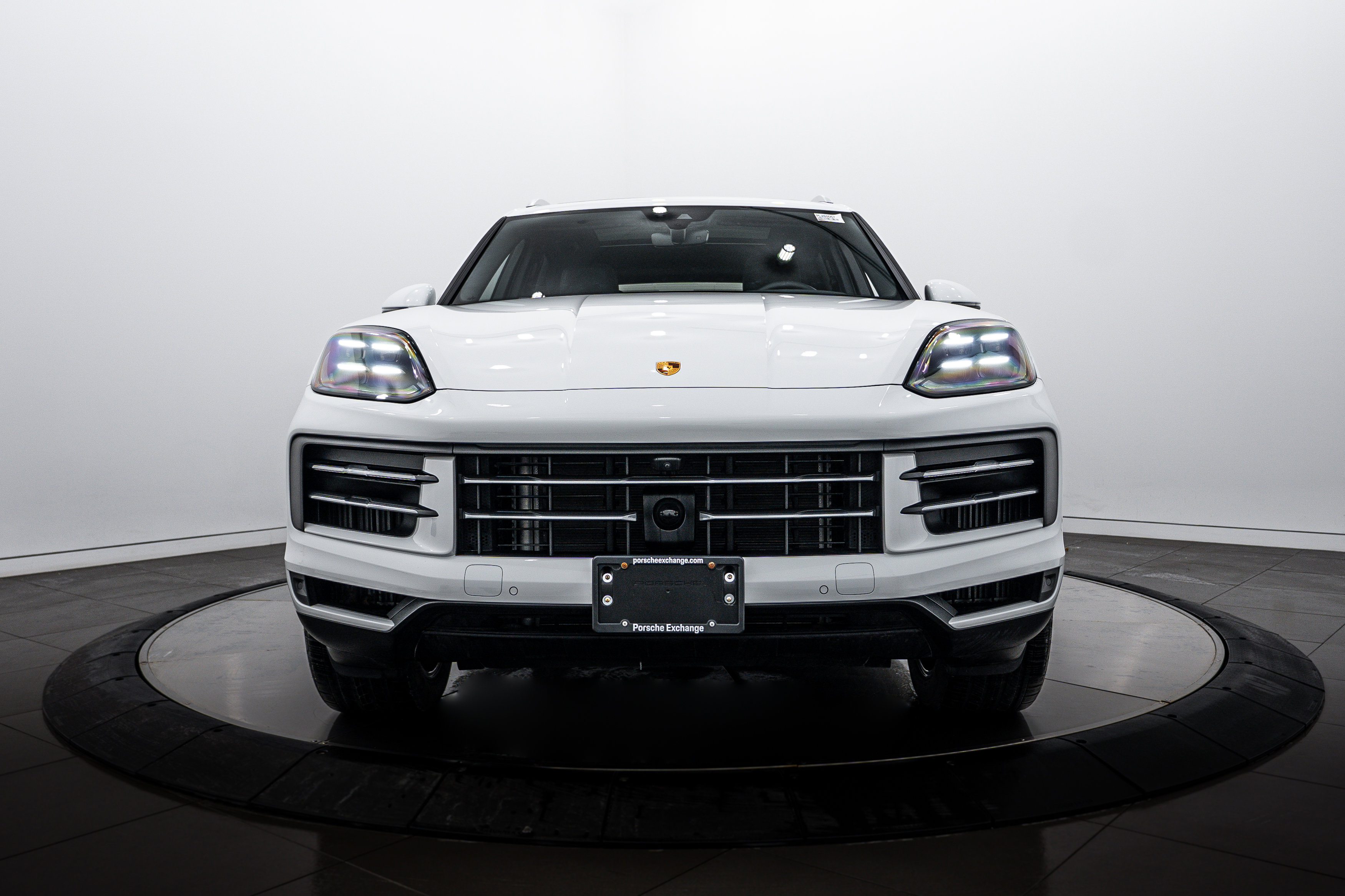 Certified 2026 Porsche Cayenne image 10
