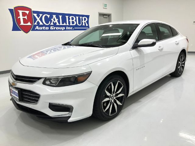 Used 2018 Chevrolet Malibu LT w/ Driver Confidence Package image 8