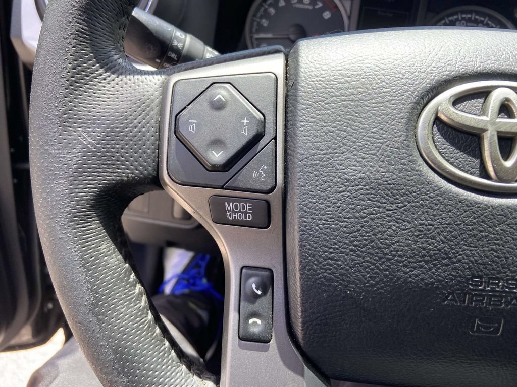 Used 2016 Toyota Tacoma SR5 w/ Towing Package RWD image 28