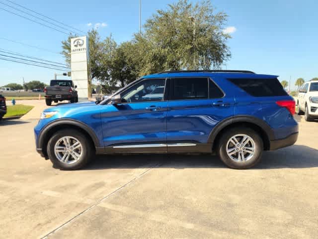 Used 2020 Ford Explorer XLT w/ Equipment Group 202A RWD image 3