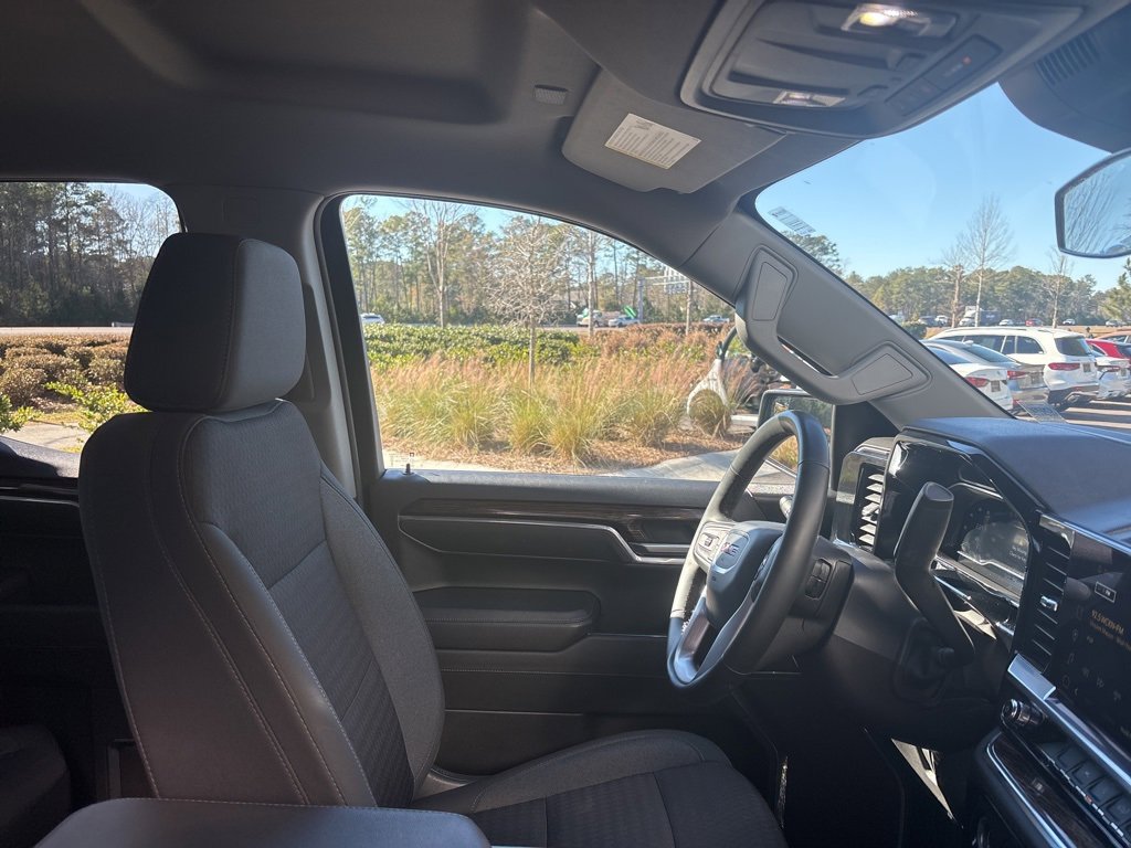 Used 2024 GMC Sierra 1500 Elevation image 26