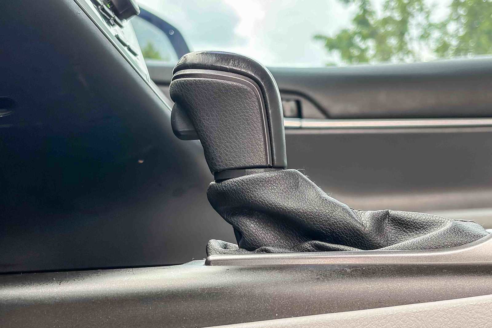 Used 2022 Toyota Camry SE image 21