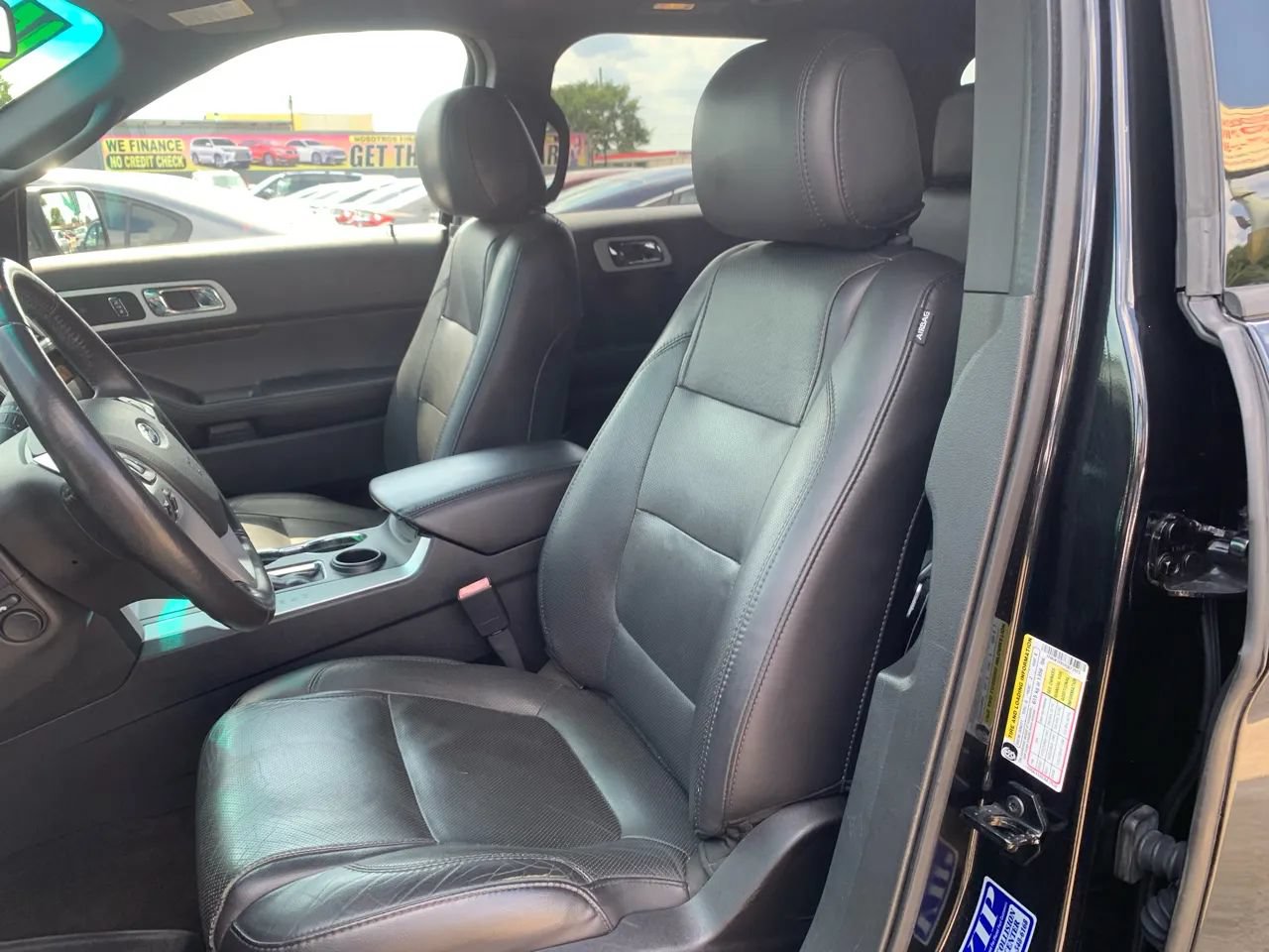 Used 2015 Ford Explorer Limited w/ Equipment Group 302A FWD image 19