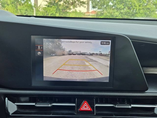 Used 2025 Kia Niro LX FWD image 19