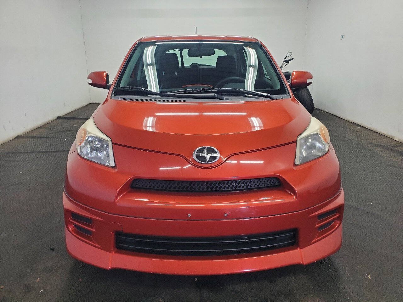 Used 2008 Scion xD w/ Release Series 1.0 FWD image 2
