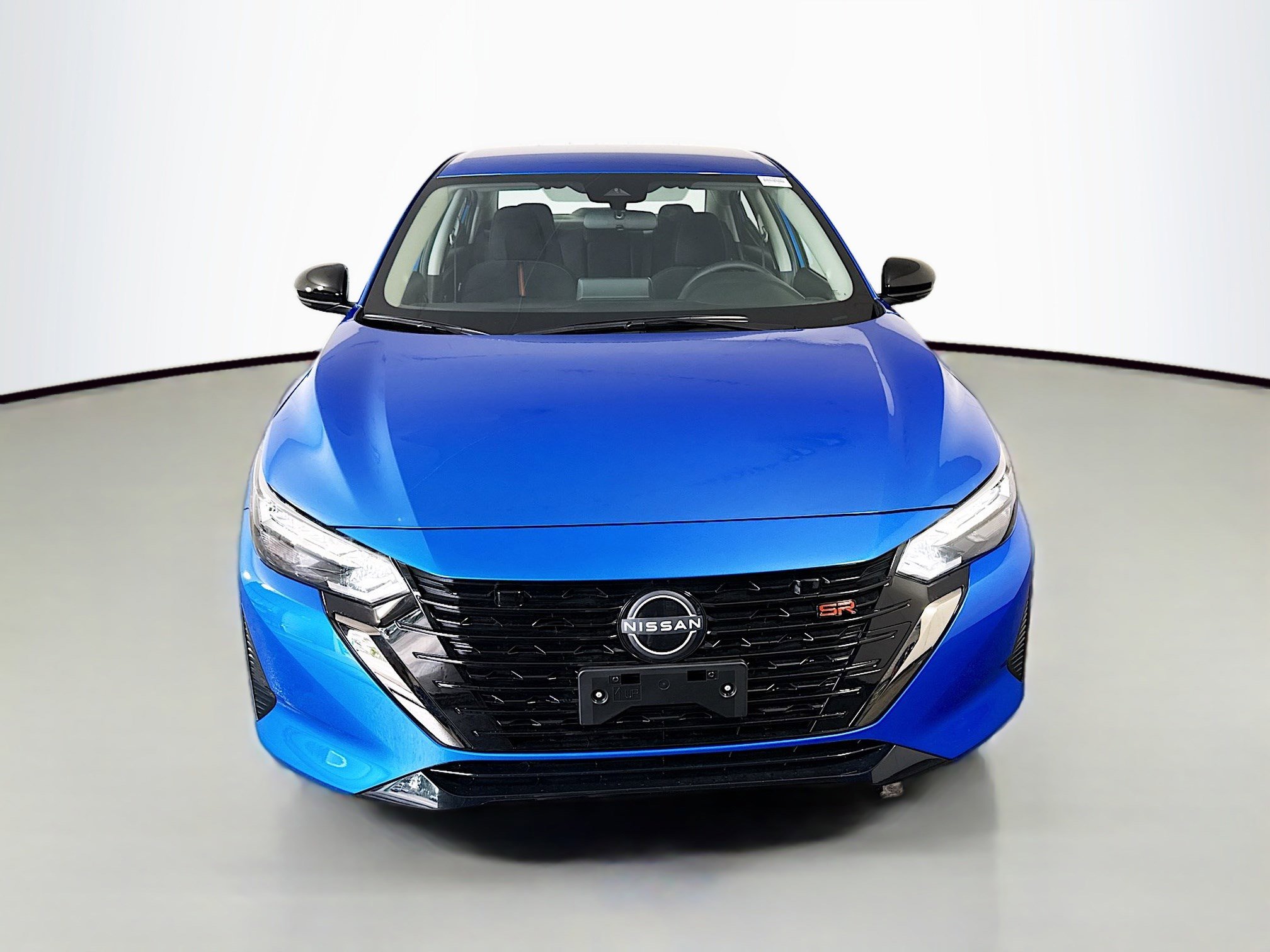 Used 2025 Nissan Sentra SR image 2