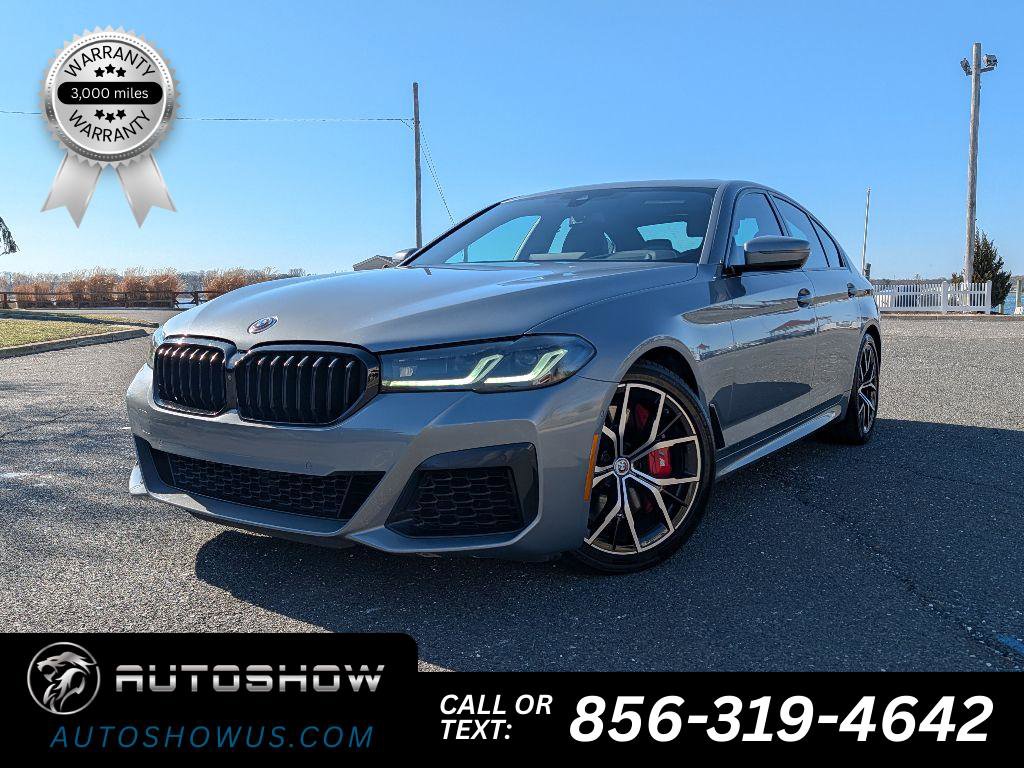 Used 2023 BMW M550i xDrive w/ Executive Package image 1